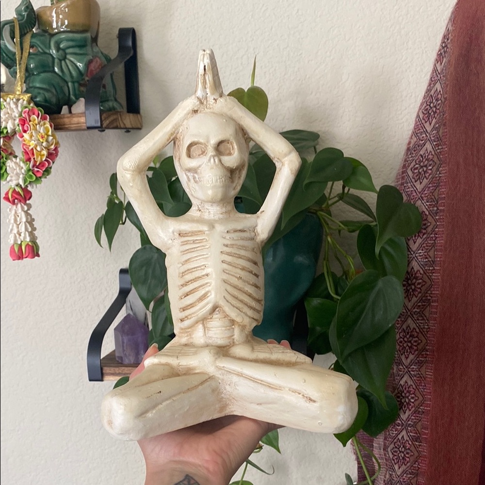 Cream Skeleton Yoga Figurine